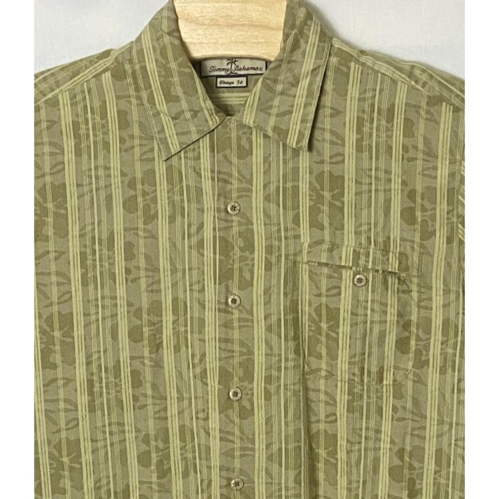 Tommy Bahama Silk Hawaiian Shirt L Green Floral Jacquard Silk Blend Short Sleeve